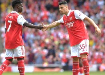 Arsenal falters again, lose 4-1 to Man city