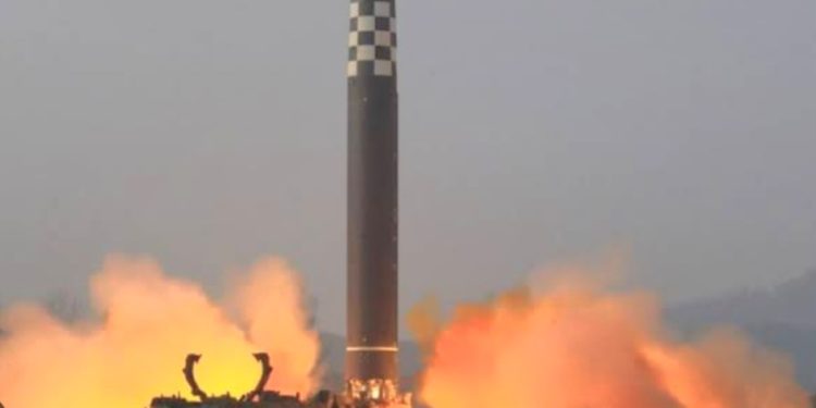 North Korea rocket launch attempt fails, crashes into sea