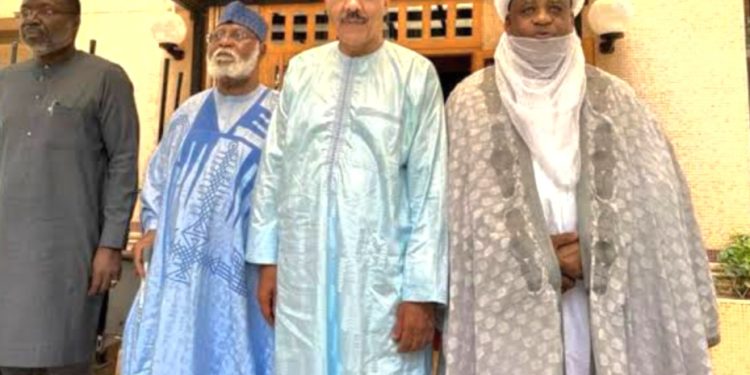 ECOWAS delegation meets Bazoum in Niger