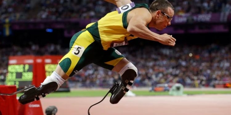 Pistorius gets parole a decade after killing his girlfriend