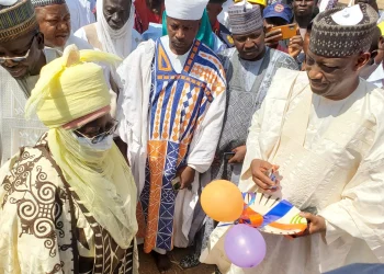 From LtoR: Engr Sale Mohammed, Mai Kaltungo and Mr Abdu Mohammed, MD JED during the inauguration of two 33KV feeders in Billiri, Gombe StatePower