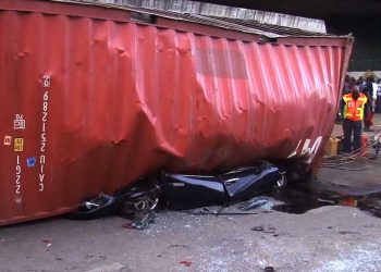 Truck driver dies in collision on Lagos bridge