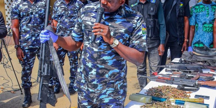 IGP-SIS: 139 Suspects arrested, 154 abducted victims freed, arms confiscated in two weeks (photos)