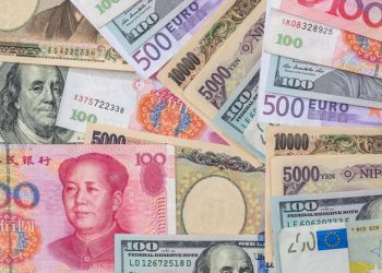 american-dollar-with-euro-chinese-yuan-japanese-yen-money
