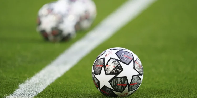 Manchester United, Liverpool, and Arsenal to play each other in pre-season tour