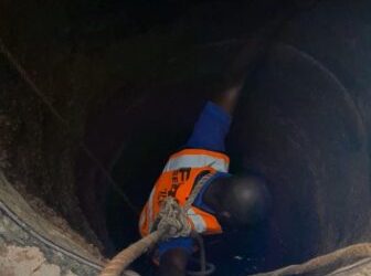 Heartbreaking! 49-year-old man dies while rescuing son from well