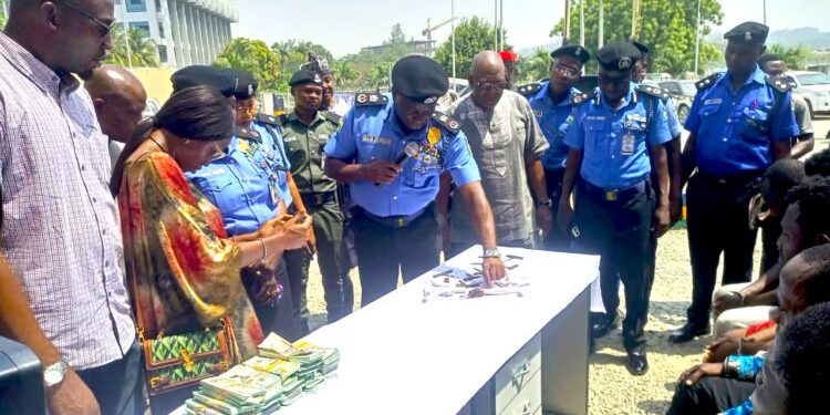 FCT police arrest car snatchers, fraudsters, recover nine vehicles, fake $300,000 notes.