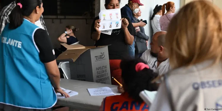 El Salvador votes must be recounted, says electoral court
