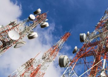 Telecommunication mast