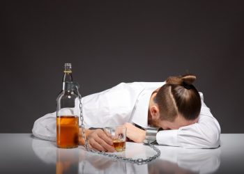 NAFDAC cautions youths against alcohol abuse