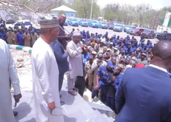 Zulum distributes over N255 million, food to CJTF, hunters in Borno