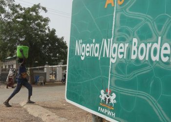 Nigeria reopens air, land borders with Niger Republic