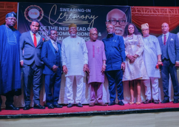 Governor Aiyedatiwa swears in six commissioners, eight special advisers, HoS in Ondo