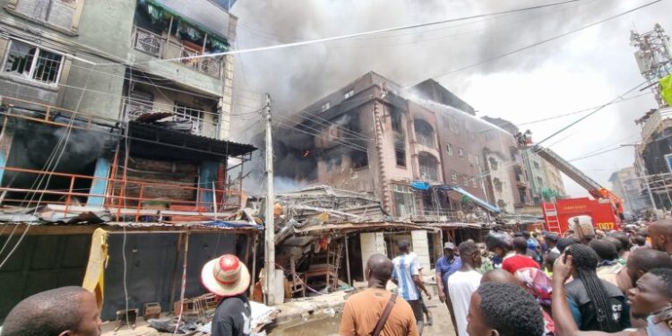 NEMA laments lack of water to quench fire outbreak at Idumota, Lagos