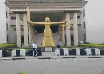 $9.6bn P&ID fraud: EFCC tenders additional evidence against director