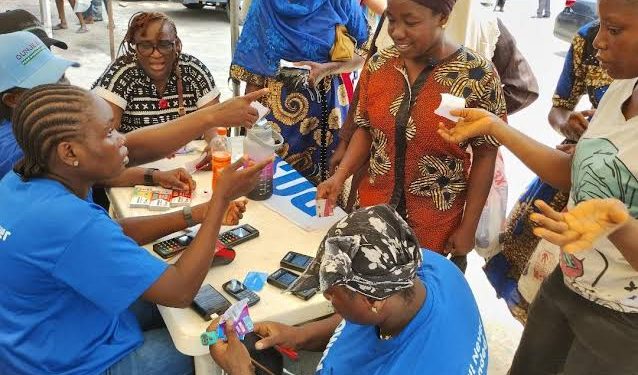 Lagosians troop out to purchase food items at “ounje eko” market