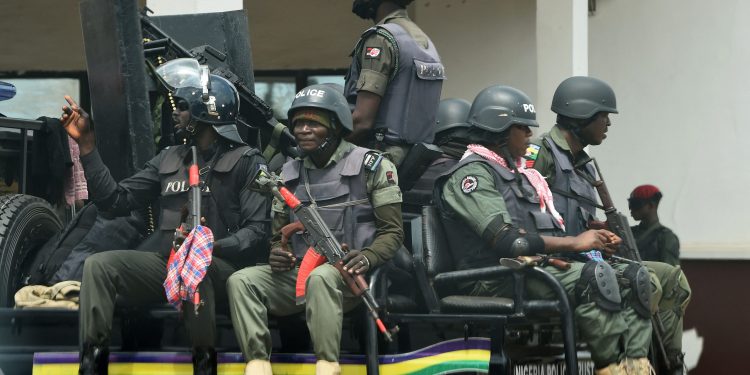 Police intensifies hunt for insurgents behind attack on formations in Anambra State