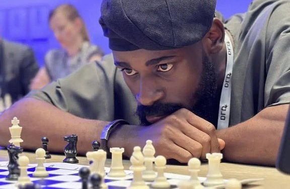 Onakoya sets new record as longest chess marathon player