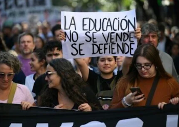 Massive protest sweep Argentina as proposed university funding reduction sparks outrage