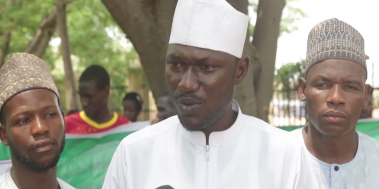 Protesters swarm APC national secretariat in Abuja, demand Ganduje’s resignation