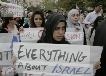 Police arrest students protesting Israel-Hamas war across United States