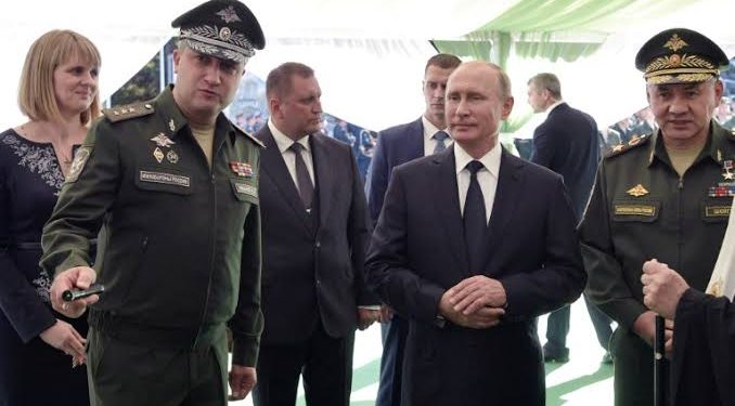 Russia detains deputy defence minister over corruption suspicion 