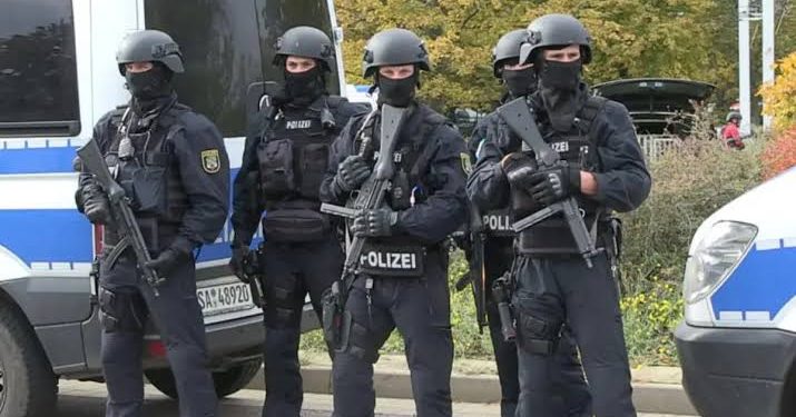 German police arrest 11 Nigerians over dating scam