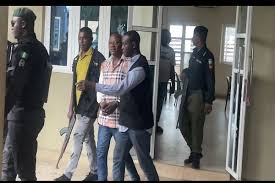 Police parades Auxiliary, notorious Ibadan motor park boss, for murder