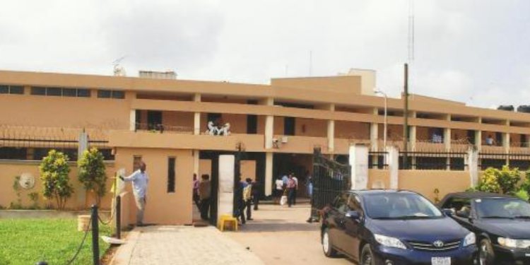 Edo State lawmakers suspend three members over impeachment plot