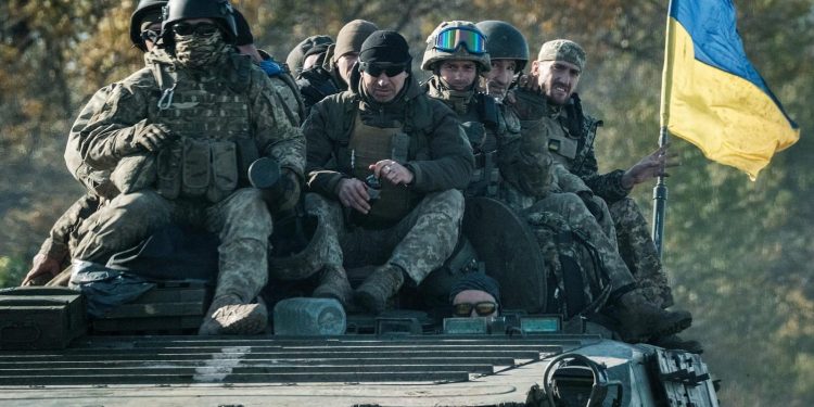 Ukrainian Army withdraws troops around Kharkiv