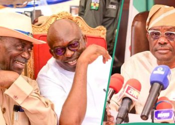 Ex-gov. Odili backs Fubara amidst political tension