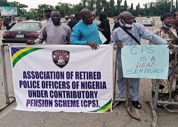  Police retirees storm National Assembly, protest over unpaid pensions