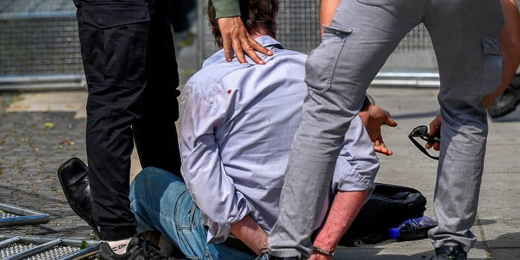 Police charge man over assassination attempt on Slovak Prime Minister
