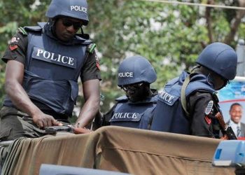 Police apprehend two kidnappers, rescue victims 