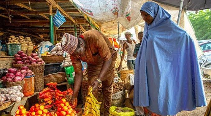 Nigeria’s inflation hits 33.69%