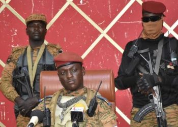 Burkina Faso extends military regime by five years