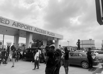 Reps want waiver for military personnel at airport tollgates