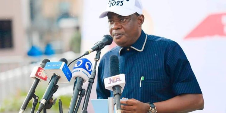 Protesting youths chase Rivers LG boss from council secretariat