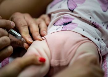 Three more babies die from whooping cough in England