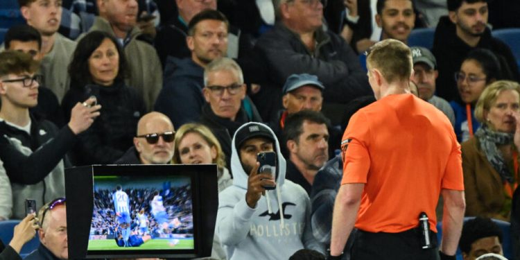 English Premier League clubs vote to retain VAR