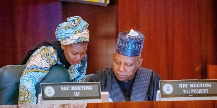 FG announces boost in nation’s economy as excess crude account hits $473.75million