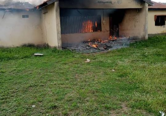 Protesting youths set INEC office ablaze in Benue State