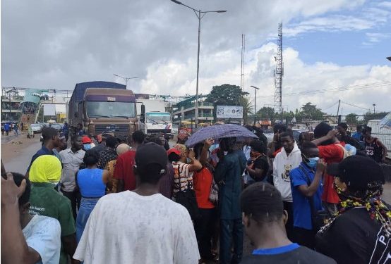 UNIBEN students block highway over power outage