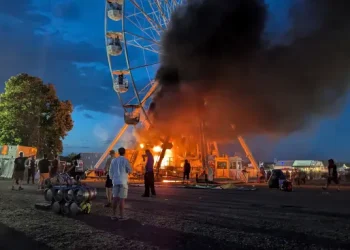 Over 20 people sustain injury in a ferris wheel fire in Germany