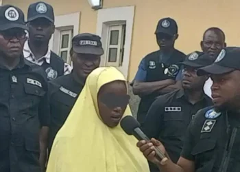 Police nabs woman with AK47 inside garri sack