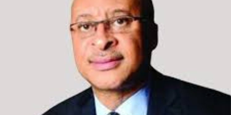 Utomi recounts nasty treatment by Amosun