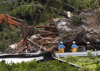 Four die as Typhoon Shanshan slams Japan with torrential rain, disrupts daily life