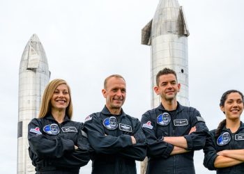 SpaceX Polaris Dawn mission: first commercial spacewalk sets new records