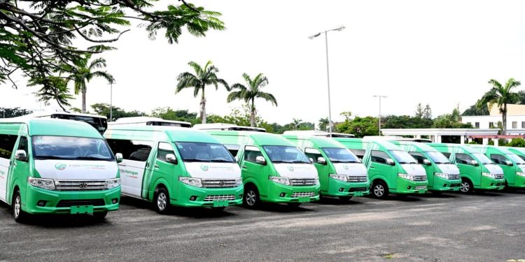 FG rolls out 64 CNG buses to NLC, NANS to ease fuel subsidy impact
