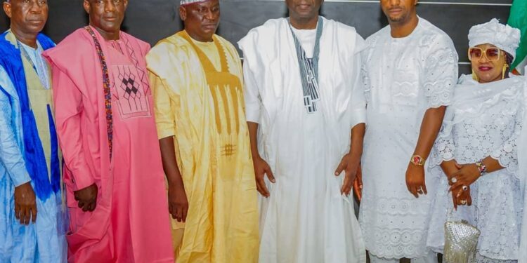 Kwara Governor inaugurates new council managers in 16 LGAs